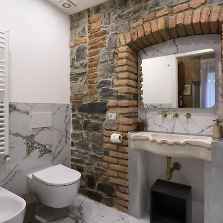 3 Colonne Apartamento